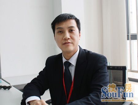 匯泰龍劉冠賢:企業(yè)要高度誠(chéng)信 做好產(chǎn)品和服務(wù) 匯泰龍劉冠賢:企業(yè)要高度誠(chéng)信 做好產(chǎn)品和服務(wù)